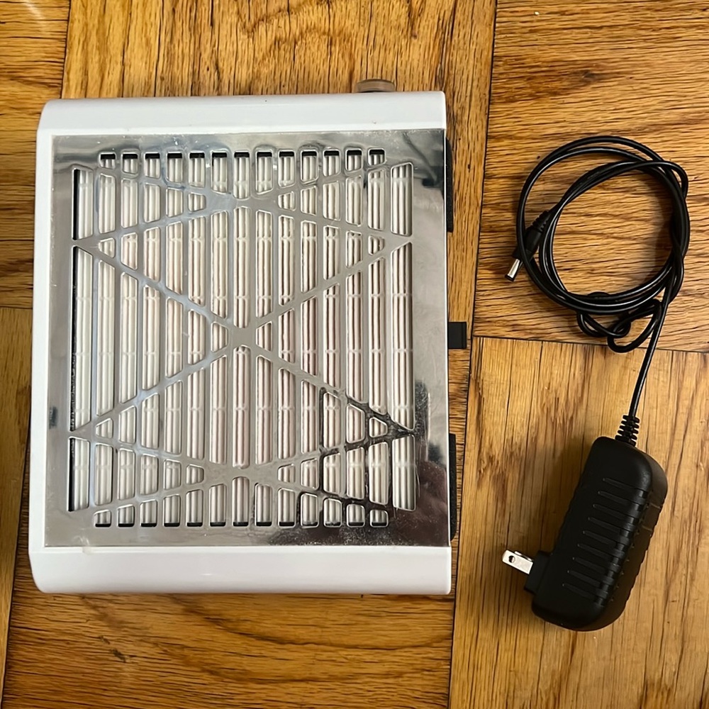Nail Dust Collector Machine